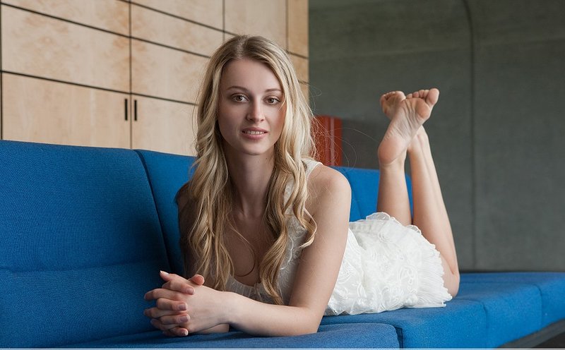 Анечка, 24